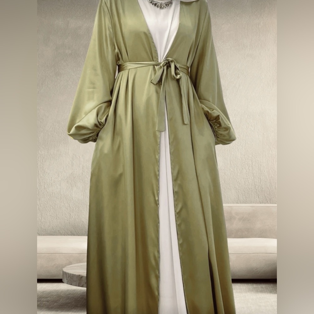 Green Satin Abaya Dress Long Lantern Sleeve Maxi Muslim Prayer Gown